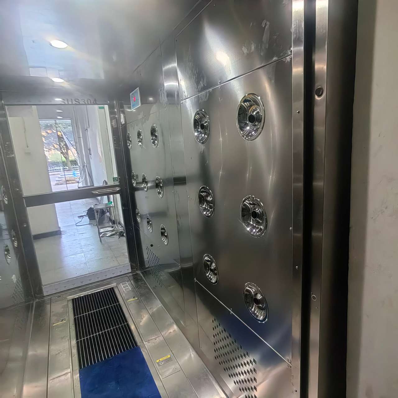 广州风淋室